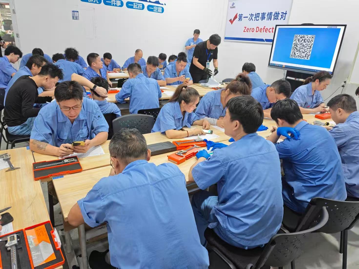 Promoting Inspection Through Competition, Ensuring Quality Through Inspection — Huayi Precision